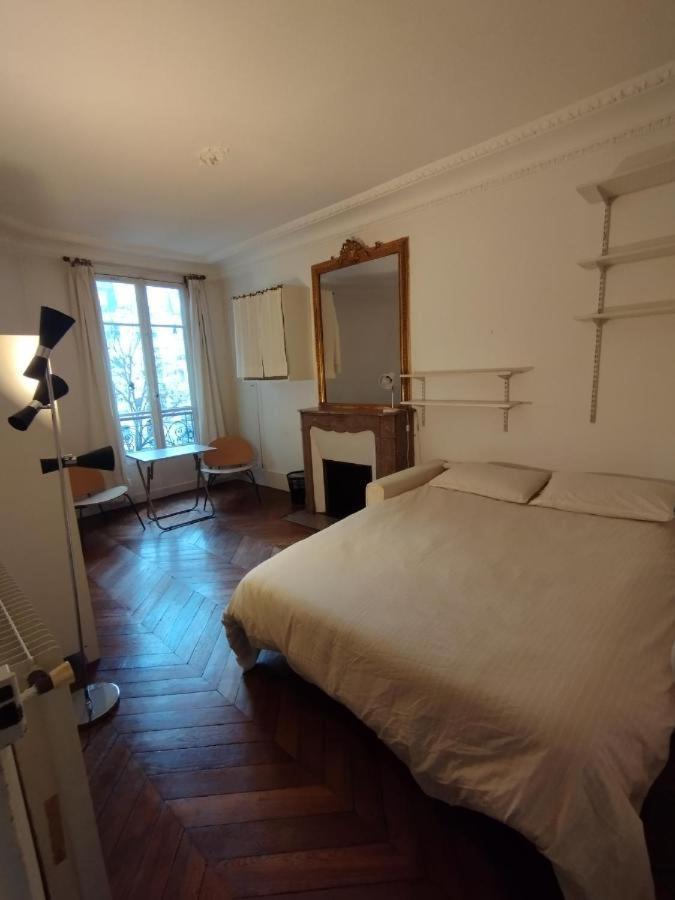 Chambre Spacieuse - Trocadero Paris Exteriör bild